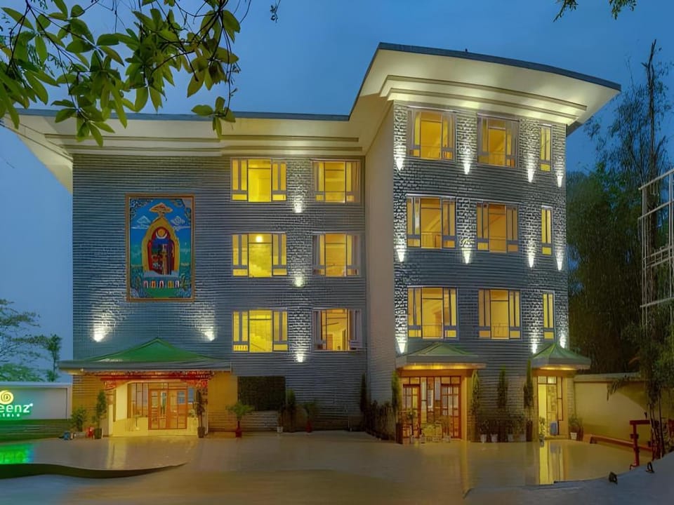 Treenz Hotel Hotel in India