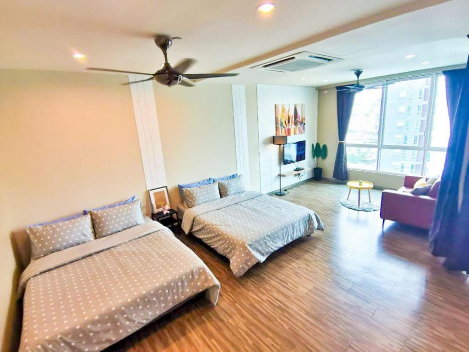SETAPAK CENTRAL - Cozy Suite| KLCC View | Netflix  Apartment in Federal Territory of Kuala Lumpur