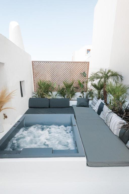 Villa Rosaviglia Oia with Hot Tub Apartment in Oia