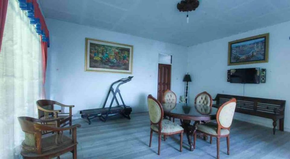 Griya Sultan Agung-Bersih, Aman, Nyaman Vacation rental in Indonesia