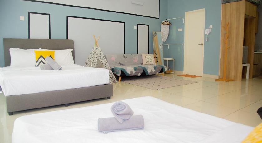 Lake View- Mount Austin IKEA Toppen 5 mins - B107 Apartment in Johor Bahru