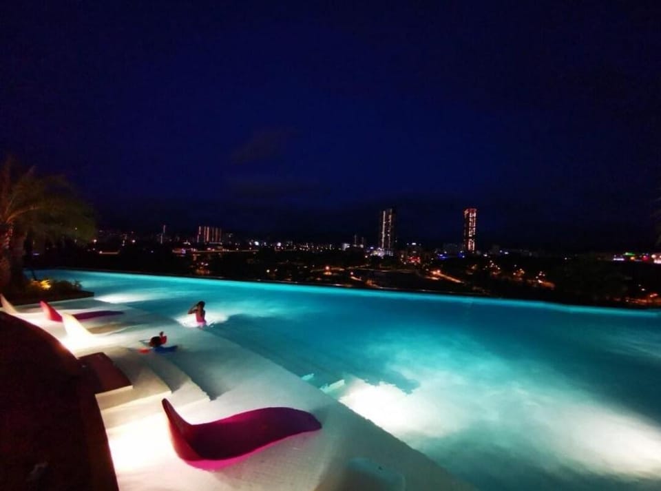 KL#SunwayVelocity#PGRM#Luxury5Star#2BR#6pax Apartment in Federal Territory of Kuala Lumpur