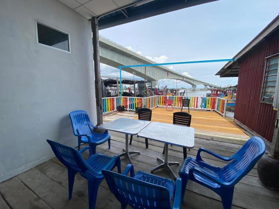 kuala Kurau QX homestay Vacation rental in Perak