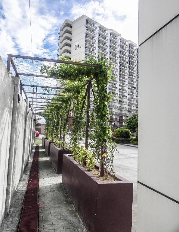 Relaxing stay w/ 80mbps wifi & near mactan airport Vacation rental in Lapu-Lapu City