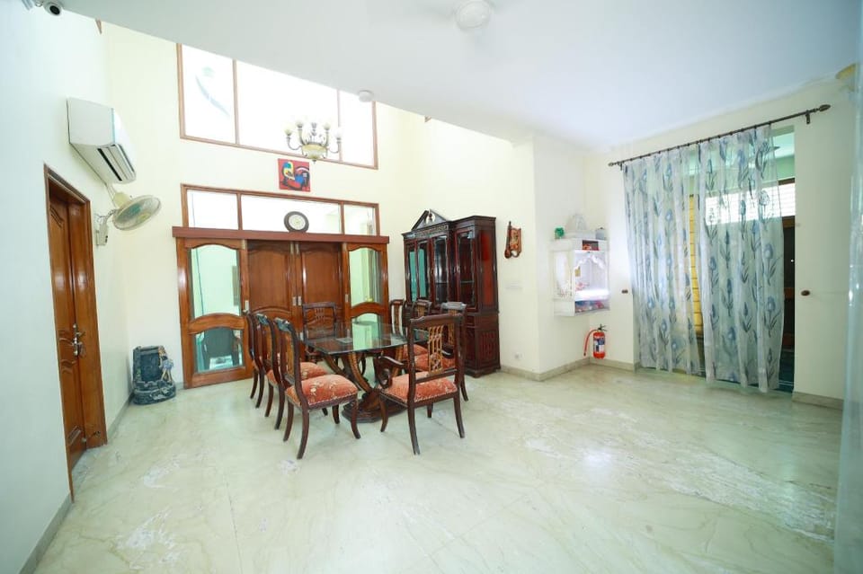 Ritz Mansion Vacation rental in Varanasi