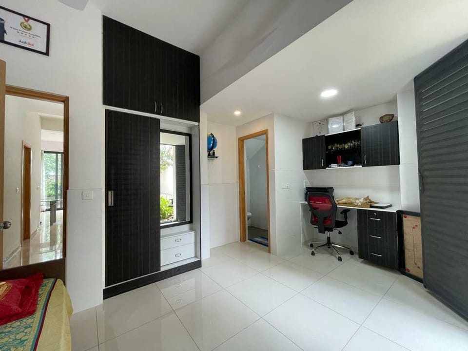 RESORT FEEL 5 ROOM VILLA (7 day min stay) Villa in Bengaluru