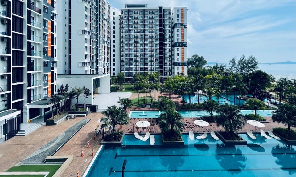Timurbay -  Seaview High Level Wifi&Netflix Ready Apartment in Terengganu, Malaysia