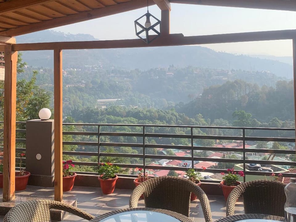 Birdside homestay Vacation rental in Uttarakhand
