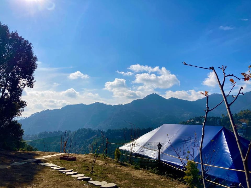 WHISTLING WOODS CAMPS AND RESORTS Apartment in Uttarakhand