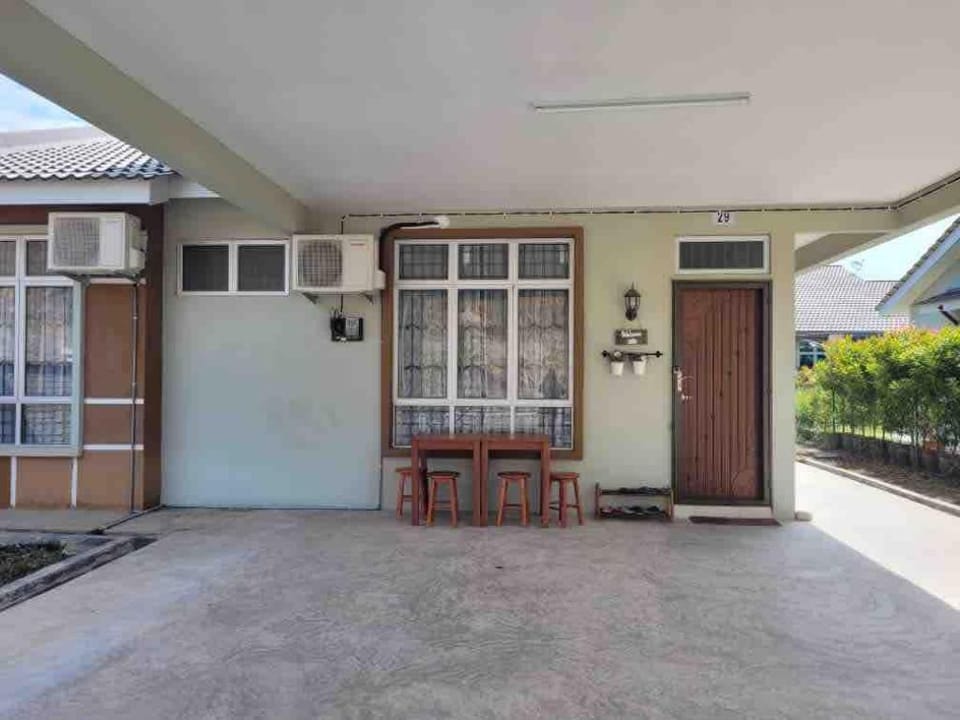 Muhammad's Clan by KMK, Gambang Homestay Vacation rental in Pahang, Malaysia
