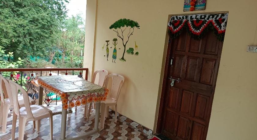 Gharat Cottage Vacation rental in Alibag