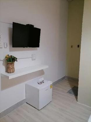 Mild Man guesthouse (Room111) Apartment in Kedah