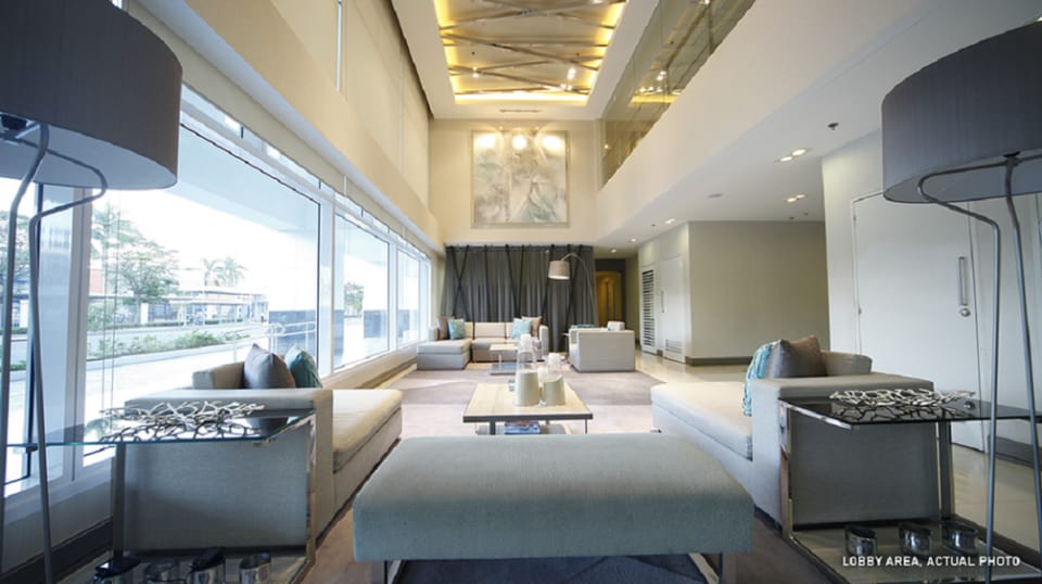 CondoDeal at Sea Residences Mall of Asia Apartment in Pasay