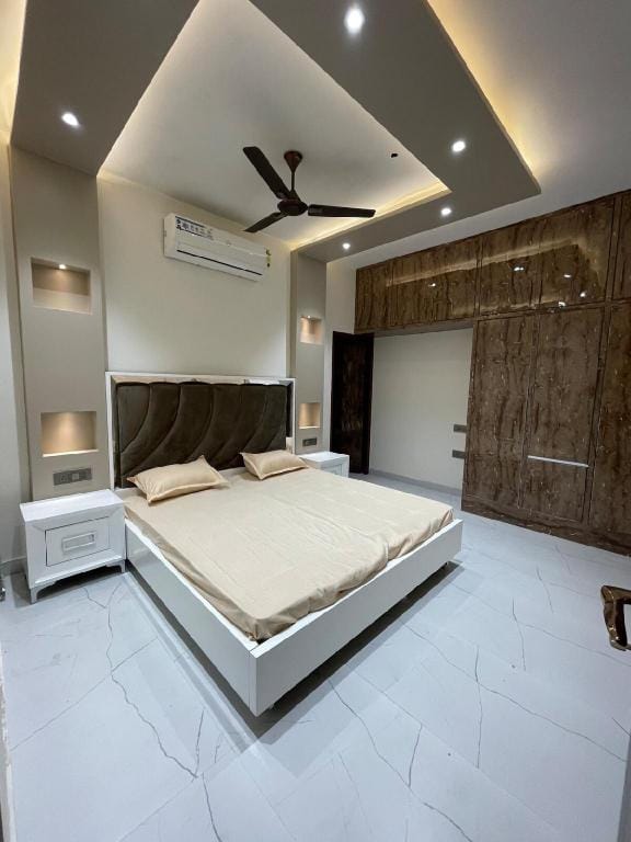 Unique 3 BHK Special for Parties and Events Villa in Delhi