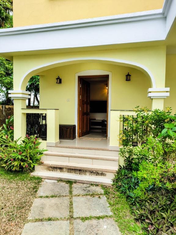 Bell Pepper - 3 BHK Villa | 1 km from Varca beach Villa in Benaulim