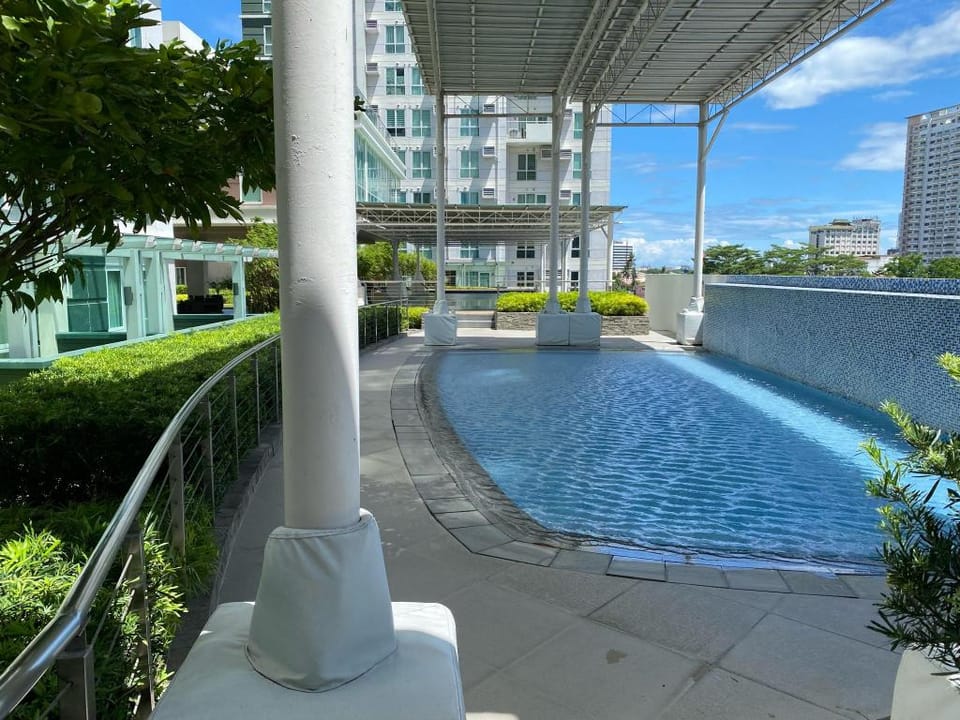 Abreeza chills place 1519 Apartment in Davao City