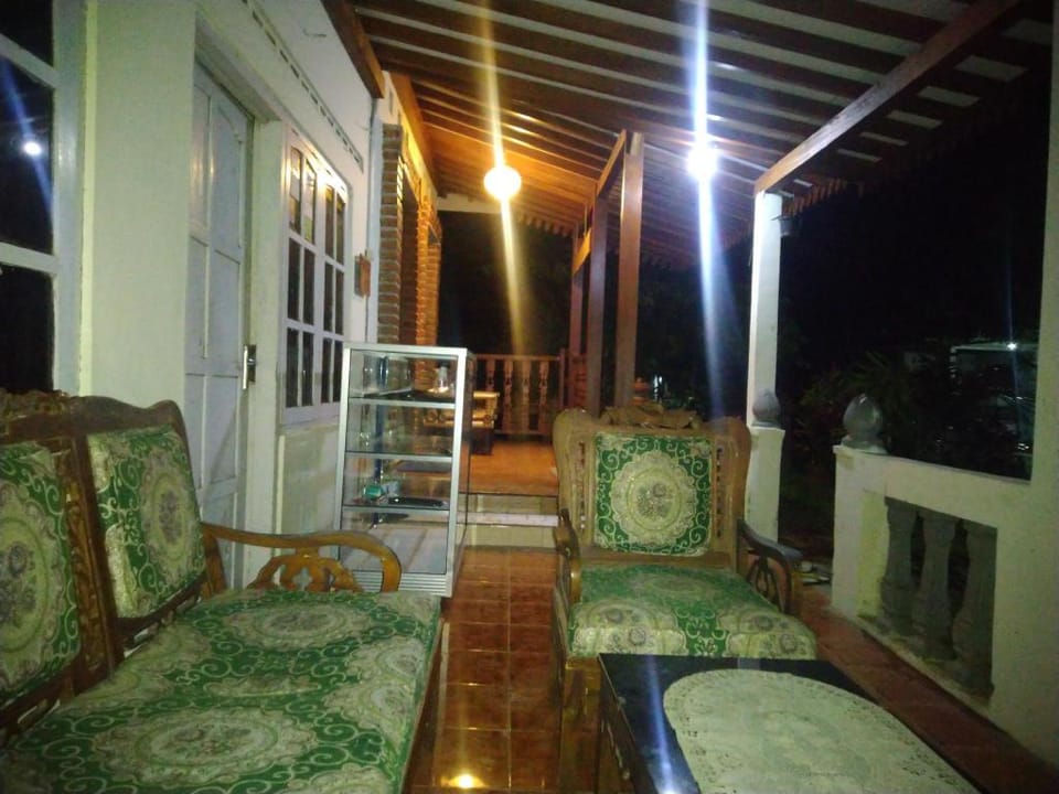 Penginapan Homestay Mudiyono Syariah Vacation rental in Indonesia