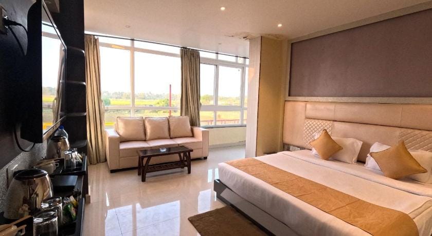 Fun N City Water Park , Adventure & Resort , Patna Hotel in India