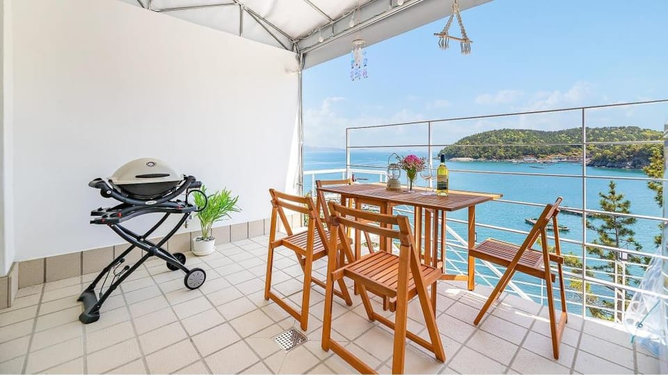 Yeosu Nukim Poolvilla Bed and Breakfast in South Korea