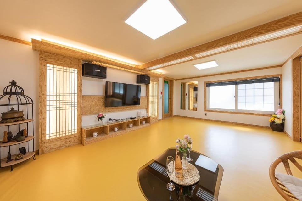 chuncheon inyeonga pension Bed and Breakfast in South Korea