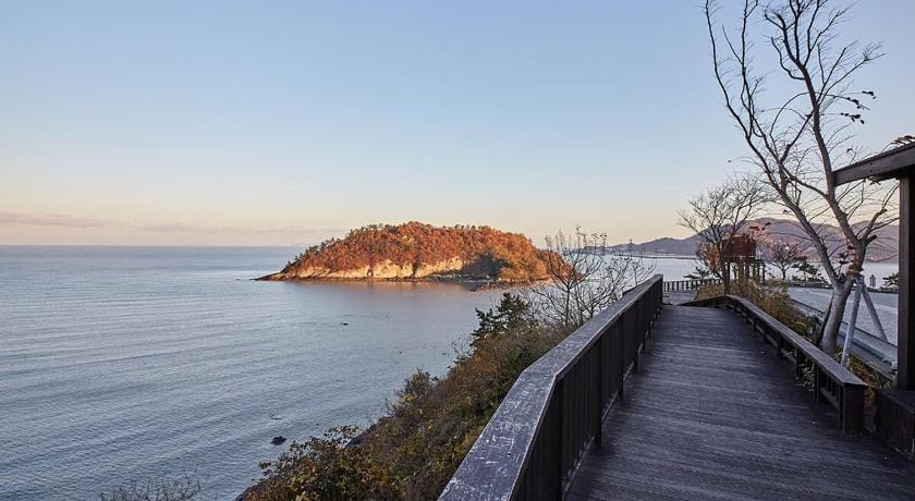 yeonggwang sammirang pension Bed and Breakfast in South Korea
