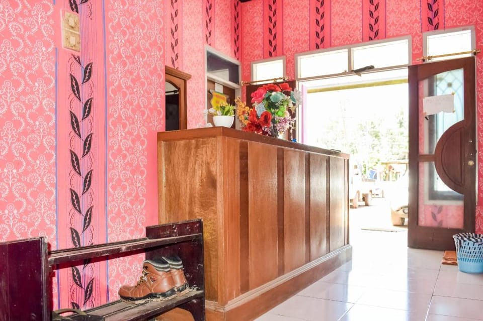 SPOT ON 91196 Manisee 2 Homestay Syariah Hotel in Riau Islands, Indonesia