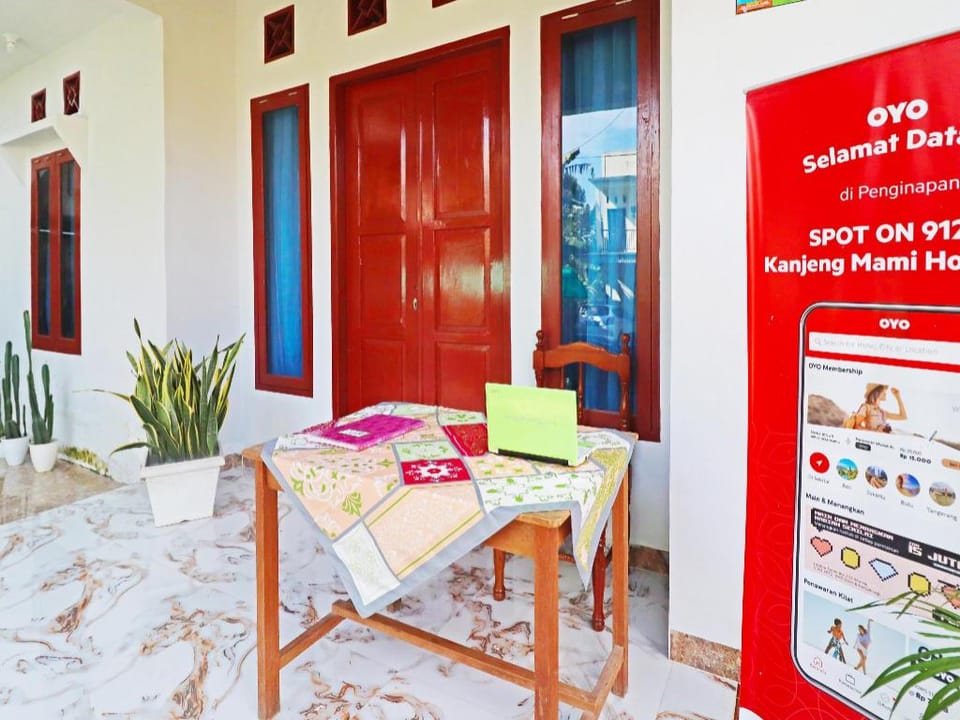 Hotel O Kanjeng Mami Homestay Syariah Hotel in Indonesia