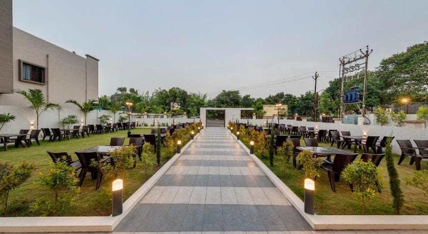 Hotel Grand Indu,Kolhapur Hotel in Karnataka