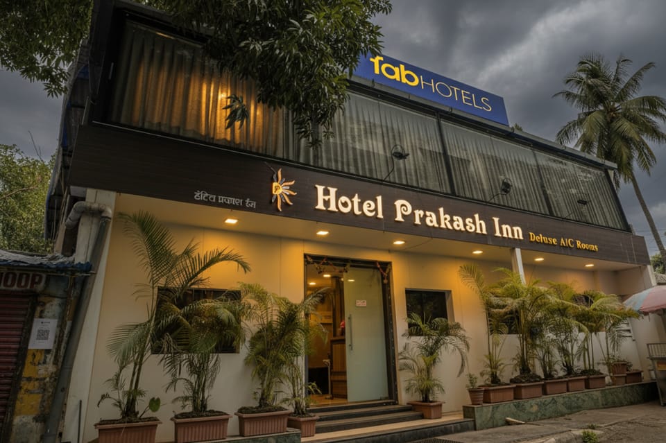FabHotel Prakash Inn Hotel in Mumbai