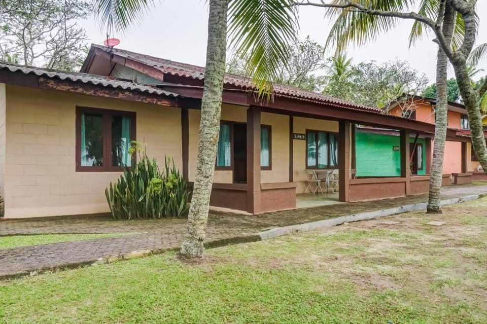 OYO 91218 Villa Karang Sono Hotel in Indonesia