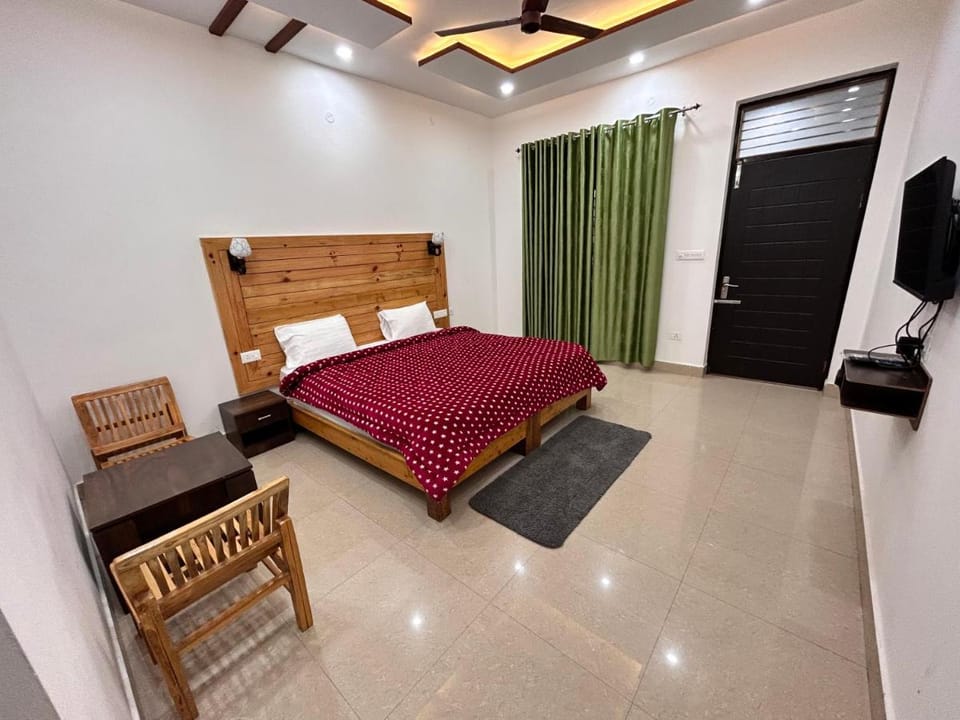 HOTEL HIMALAYAN FOXHOLE Hotel in Uttarakhand