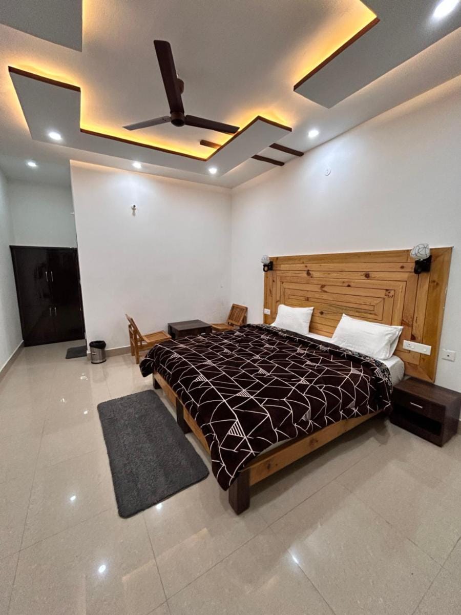 HOTEL HIMALAYAN FOXHOLE Hotel in Uttarakhand