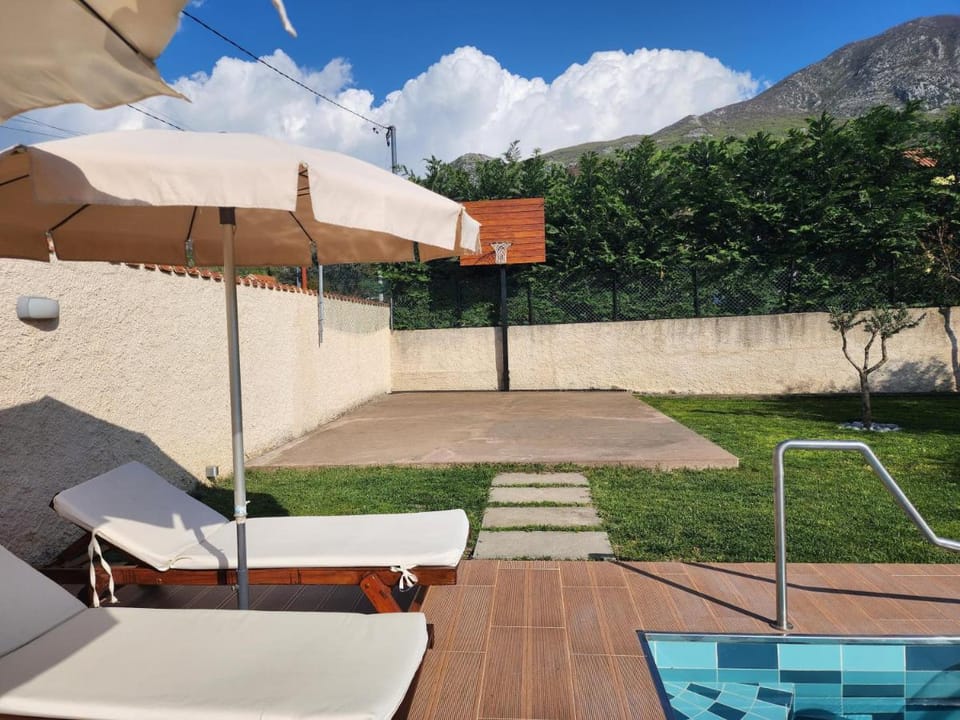 Kallmet Villa Villa in Montenegro