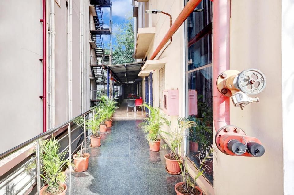 Collection O Dabagardens Near RK Beach Hotel in Visakhapatnam