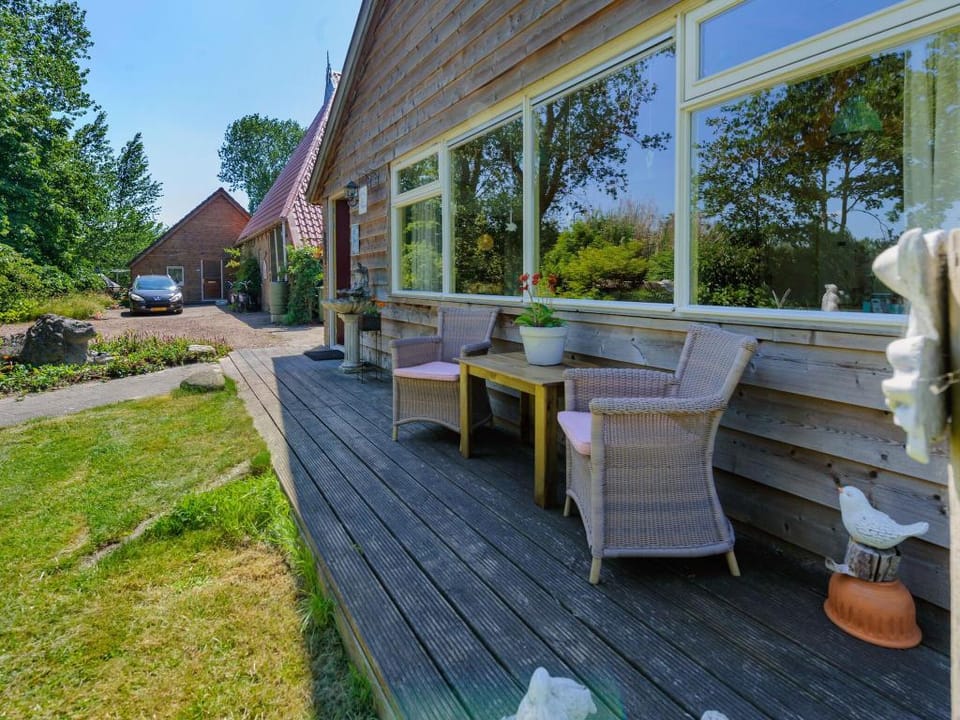 Farmhouse in Eastermar near De Leijen River Vacation rental in Friesland, Netherlands