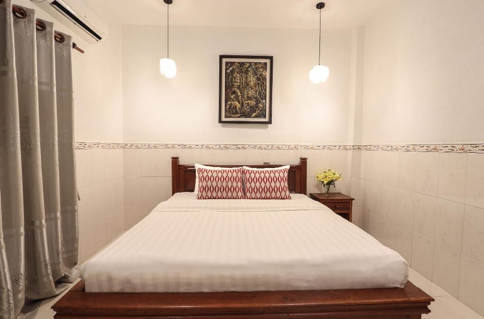 City Center Private Pool Villa by La San Villa in Krong Siem Reap