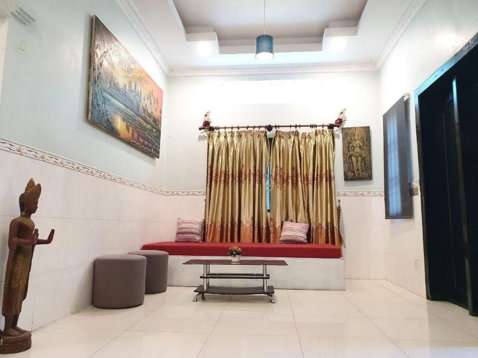 City Center Private Pool Villa by La San Villa in Krong Siem Reap