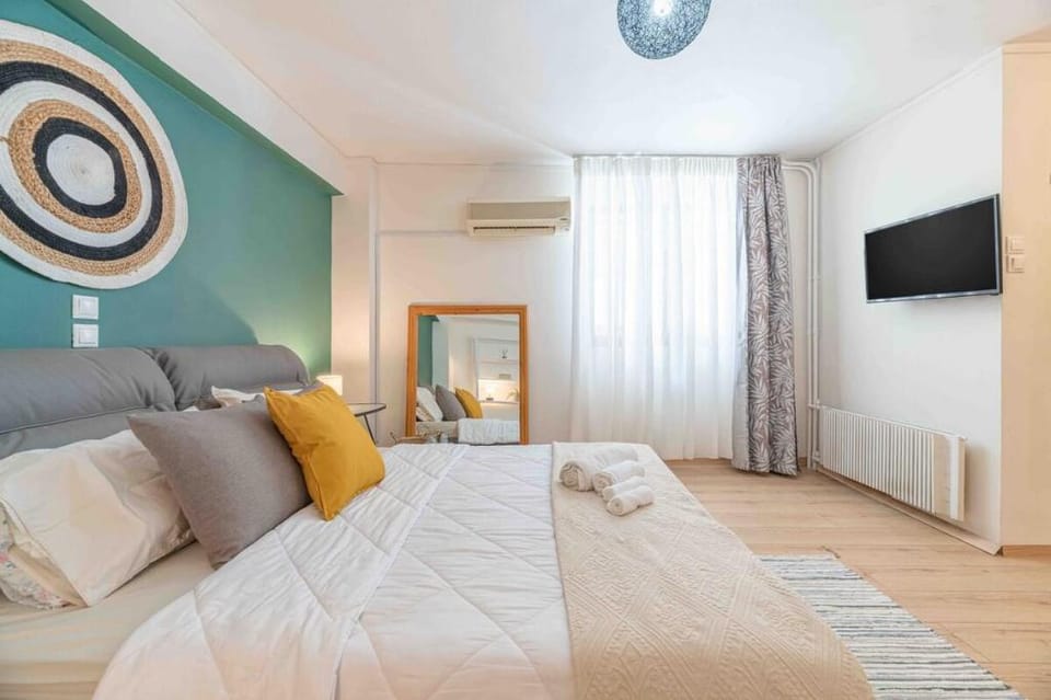 Boho Chic Apartment Under Acropolis Apartment in Athens