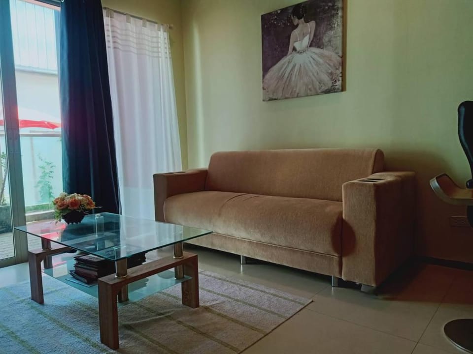 Amata Residence Great location 300 m to the beach Apartment in Nong Kae