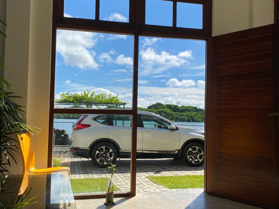 Aurora Lagoon Front -  mangroves and lagoon Villa in Negombo