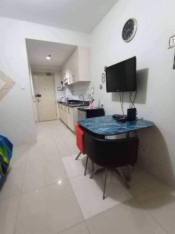 Relaxing staycation in the heart of Pasay Apartment in Pasay