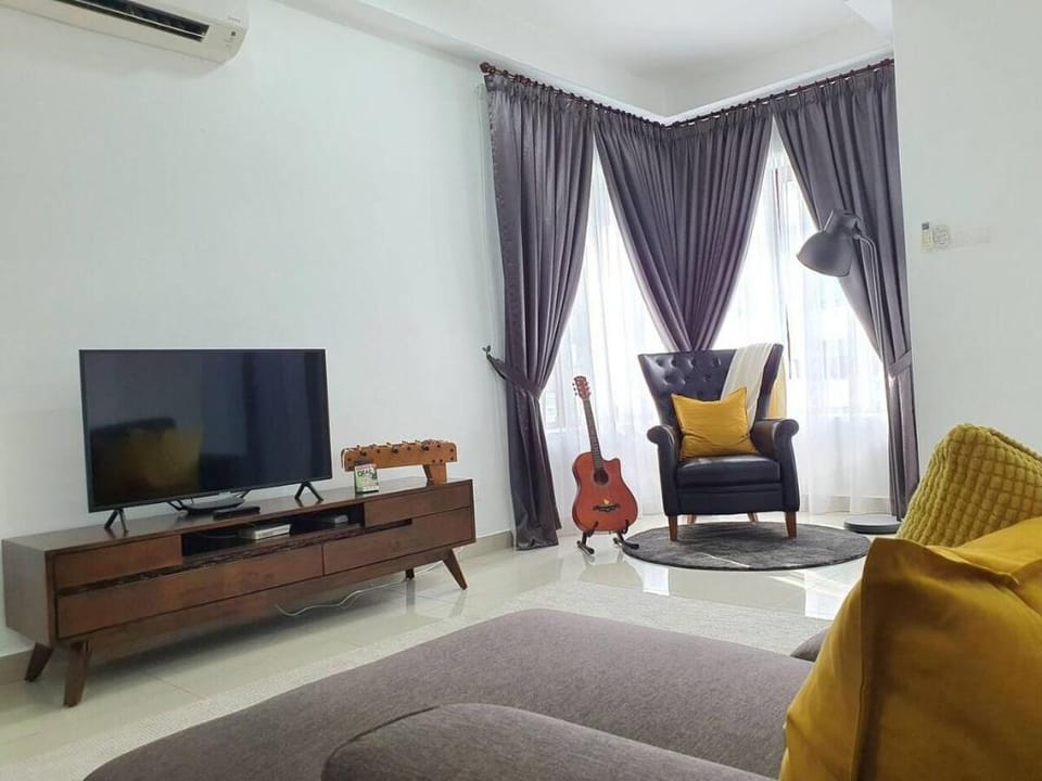 The KL Getaway @ Rafflesia Condo, Wifi Netflix Apartment in Federal Territory of Kuala Lumpur