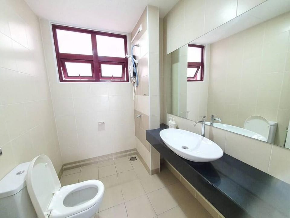 The KL Getaway @ Rafflesia Condo, Wifi Netflix Apartment in Federal Territory of Kuala Lumpur