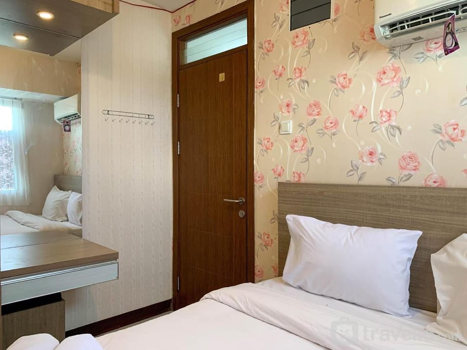 Homey Comfortable 1BR at Cinere Resort By Travelio Apartment in South Jakarta City