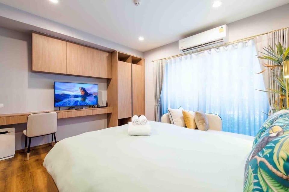 One BR Designer's Villa ?La Habana Huahin Apartment in Nong Kae