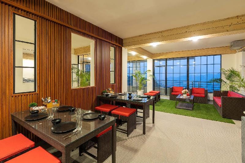Pristine Pines by VEO - Part of StayVista Villa in Himachal Pradesh