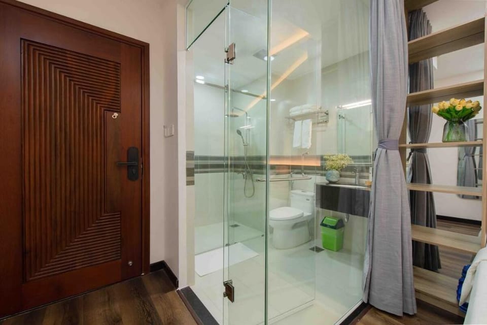 Nice room in boutique hotel in central, near beach Apartment in Nha Trang