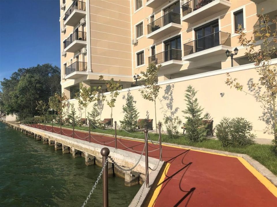 Apartel Tiare Lake Vacation rental in Constanta