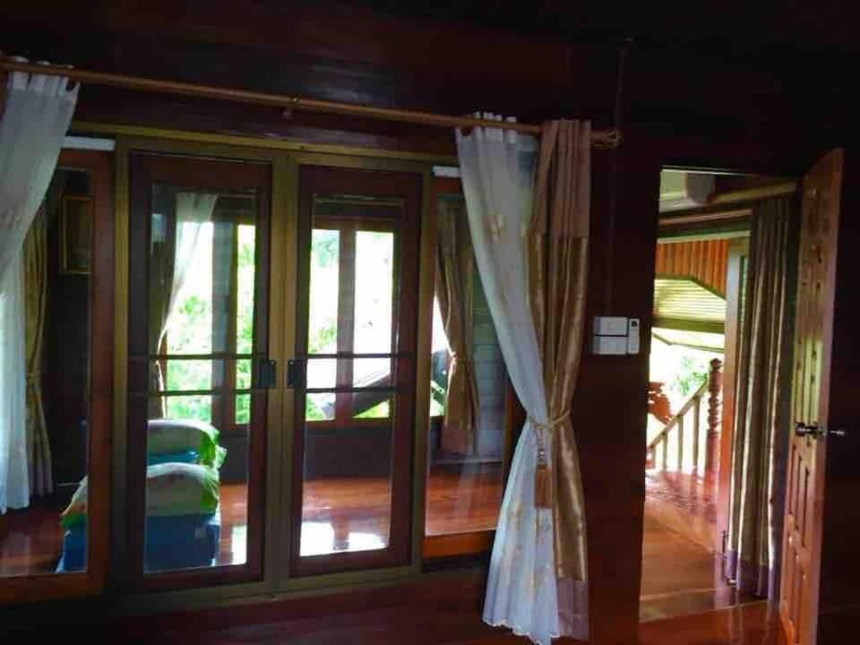 Wooden House in Longan Farm Vacation rental in Thailand
