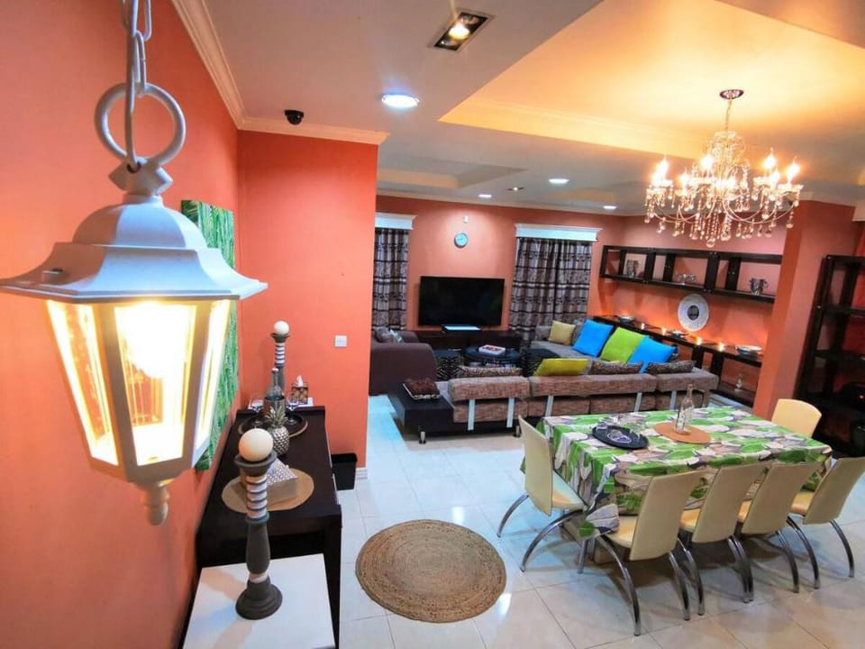 The bliss-4bedroom luxurious house Vacation rental in Rivière Noire District, Mauritius